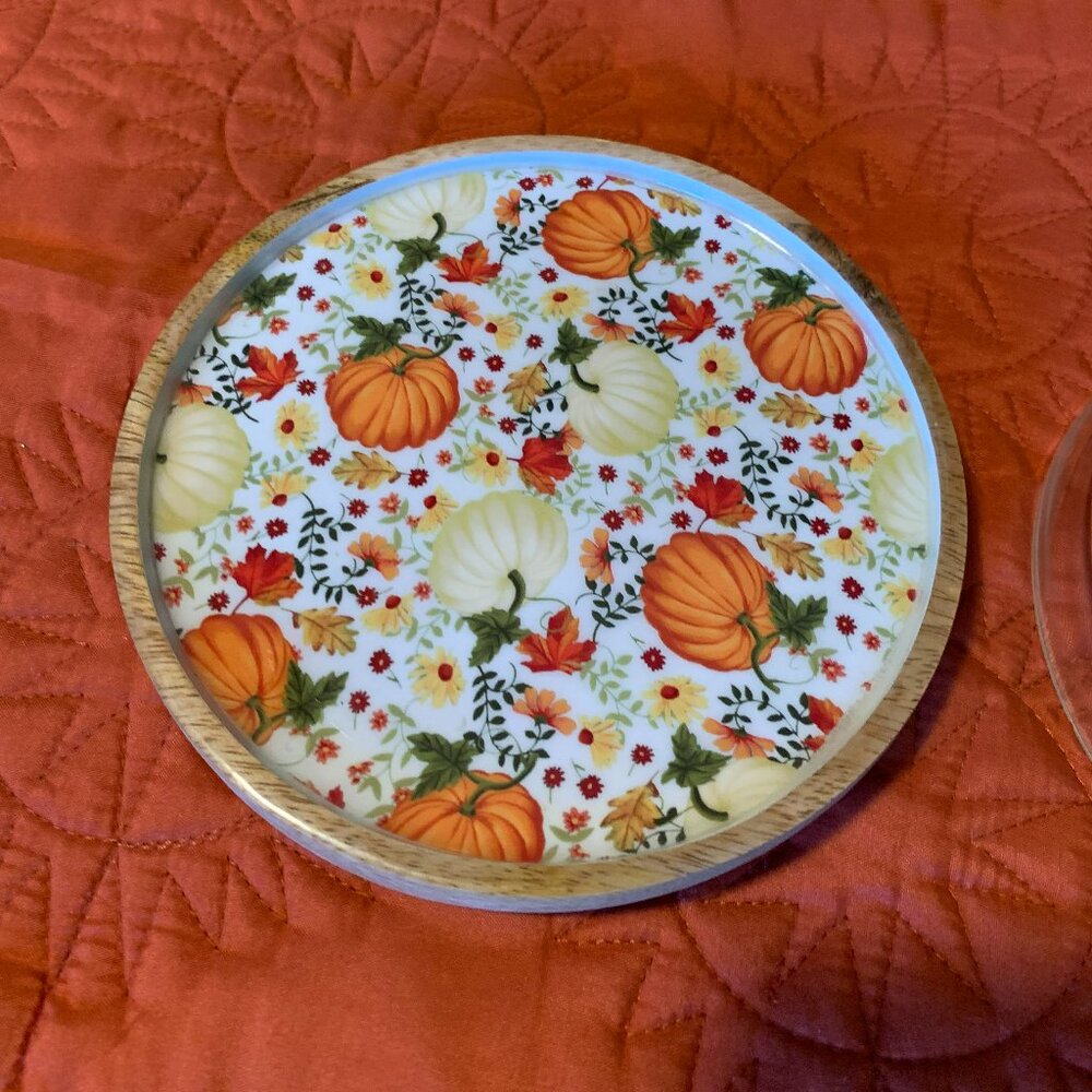 Tray with glass dome